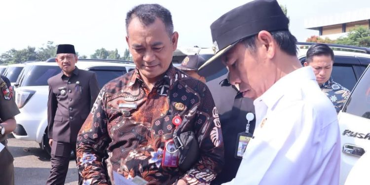 Camat Kasim Menghadiri Acara Pemeriksaan Kendaraan Dinas