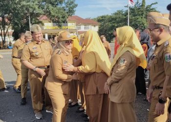 Usai Apel, Bupati Ela dan Wabup Azwar Halal Bihalal Bersama ASN Pemkab Lampung Timur