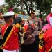Tarian Adat, Pocil dan Pedang Pora Sambut Kapolres Tanggamus Baru AKBP Rahmad Sujatmiko