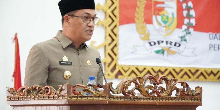 Bupati Tubaba Sampaikan Rekomendasi LKPJ TA 2024 Pada Rapat Paripurna DPRD