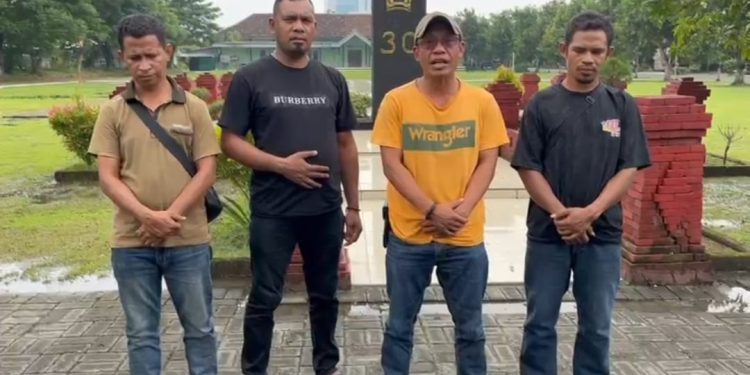 Lakukan Aksi Perampasan di Komplek Militer, Empat Debt Collector BCA Finance Minta Maaf   