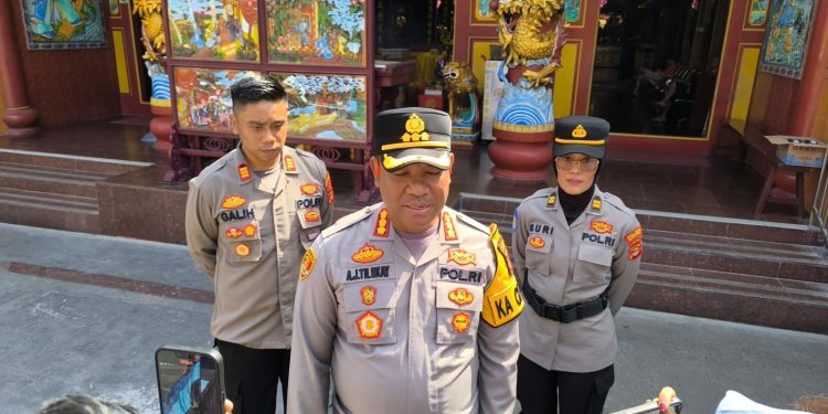 Polresta Bandar Lampung Turun Tangan Sambut Waisak dengan Hati