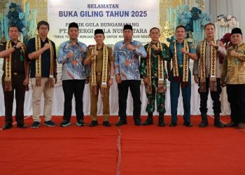 Wakil Bupati Lampung Utara Hadiri Selamatan Buka Giling dan Prosesi Tebu Manten di PG Bungamayang