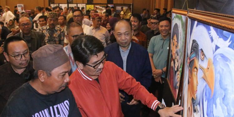 Lomba Tari Cangget Mekhanai Meriahkan HUT Kabupaten Lampura Ke-79