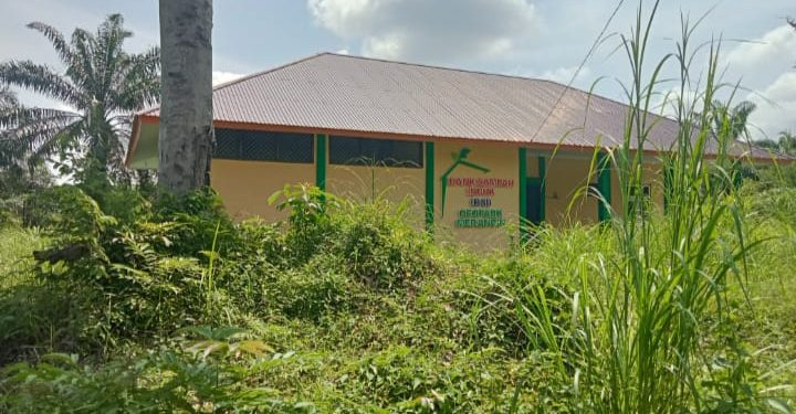 Gedung Bank Sampah Induk Milik DLH Merangin Mangkrak, Anggaran Ratusan Juta Terbuang Sia-Sia