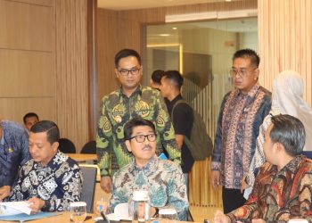 Bupati Hamartoni Hadiri Rapat Kerja Kementerian Kesehatan, Tegaskan Komitmen Dukung Program Prioritas Nasional di Bidang Kesehatan