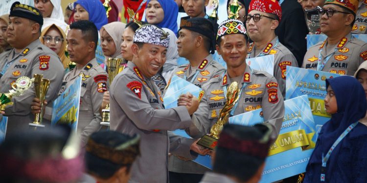 Borong Penghargaan Bergengsi Di Ajang Awarding Day: Apresiasi Kreasi Polri untuk Masyarakat, Polda Kalbar Unjuk Gigi di Tingkat Nasional
