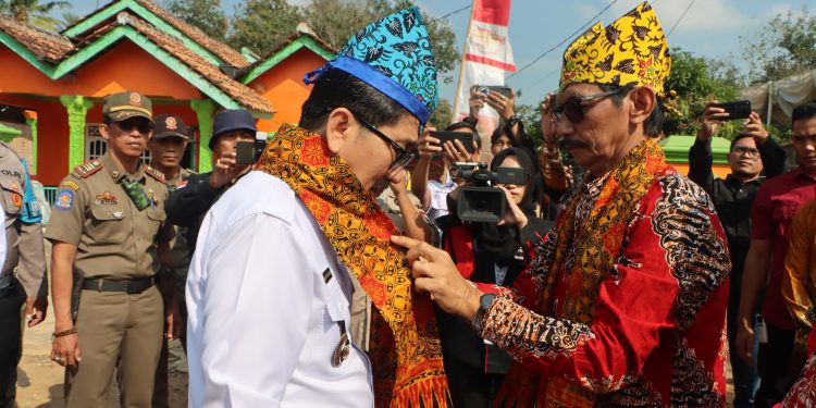 BUPATI LAMPUNG UTARA HADIRI PAGELARAN SENI BUDAYA BANYUWANGI BERSAMA IKAWANGI ABUNG SELATAN