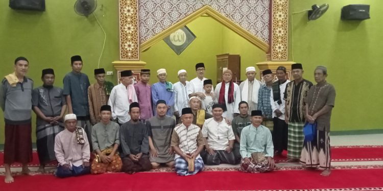 Bupati Lampung Utara Hadiri Safari Subuh di Masjid Al Misbah, Warga Tanah Rendah Terharu dan Bangga