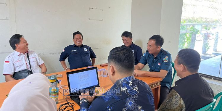 Kominfotiksan Kabupaten Pesisir Barat menjalin komitmen kerja sama strategis dengan Komite Wartawan Indonesia Perjuangan