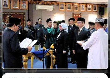 Bupati Dr. Ir. H. Hamartoni Ahadis, M.Si. Lantik 17 Pejabat Pimpinan Tinggi Pratama Pemkab Lampung Utara