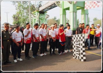 Bupati Lampung Utara Resmi Buka Lomba Gerak Jalan Pelajar SMP dan SMA