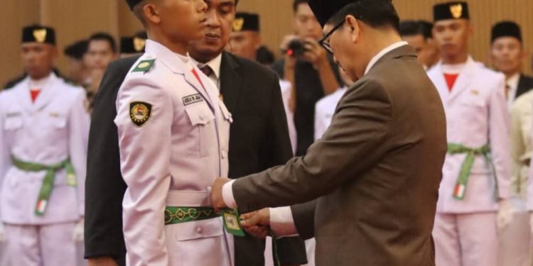 Bupati Lampung Utara Kukuhkan Paskibraka Tahun 2025