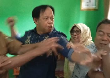 Arogan Pada Wartawan, Pria Lulusan Ukom LSPR Ini Desak Diknas Lampung Copot Oknum Komite SMAN 4 Kotabumi