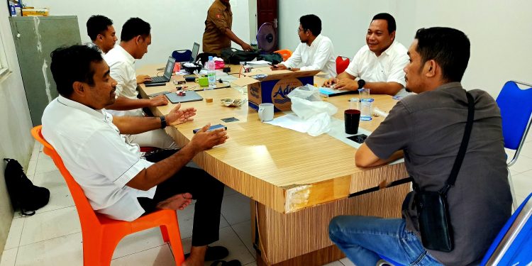 Diduga Fitnah,Dinas PUPR KSM dan Kades Padang Unoi Terancam Pidana dan UU ITE