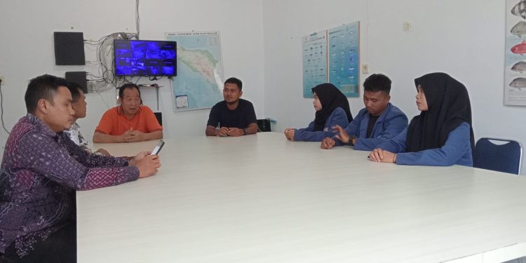 Mahasiswa PPHP Politeknik Kepulauan Simeulue Resmi Diserahkan ke PT Aceh Lampulo Jaya Bahari untuk PKL IV