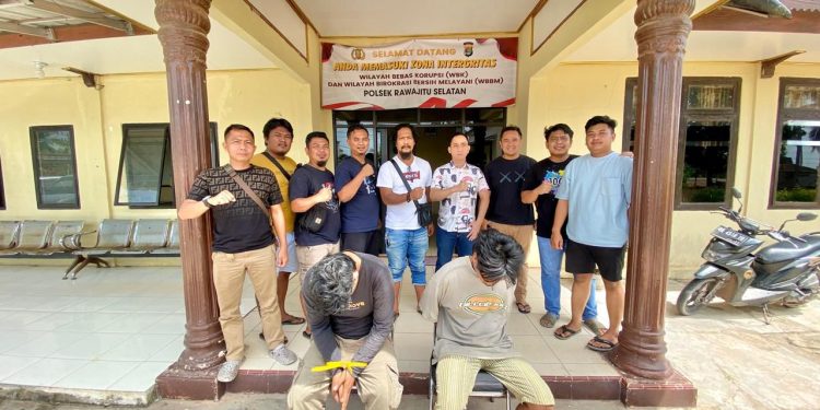 Polsek Rawa Jitu Selatan Bongkar Aksi Penipuan Modus Whatsapp, Kapolsek Rawa jitu Selatan : Dua Pelaku Behasil Di Ringkus Tanpa Perlawanan