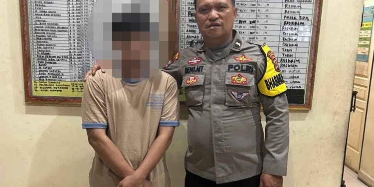 Curi Uang Sebesar Rp 600 Jt, Buron Ke pulau Sebesi, Pelaku Ditangkap, Bhabinkamtibmas Polsek Kalianda