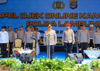 Perkuat Kemitraan dengan Ojek Online: Polda Lampung Gelar Baksos dan Bakkes Pada Apel Ojol Kamtibmas Nasional 2025