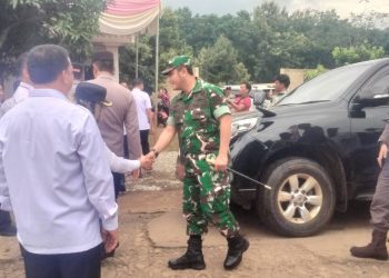 Perkuat Ketahanan Pangan, Dandim 0412/LU dan Forkopimda Petik Jagung Modern di Abung Selatan