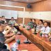 SPPG Hj Lis Hearing Di DPRD LU Ngeyel Buah Busuk dan Sayur Berlendir