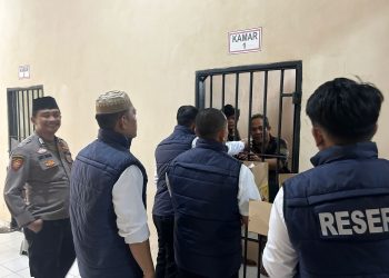 Polres Lampung Utara Bagikan Takjil untuk Tahanan, Wujud Kepedulian di Bulan Ramadan