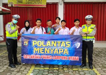 Satlantas Polres Lampung Utara Gelar Polisi Menyapa di Jalan Alamsyah, Edukasi Keselamatan Berlalu Lintas