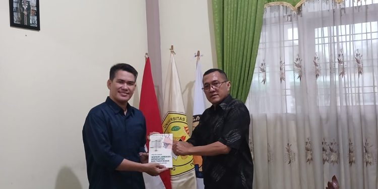 Buku, Politik Hukum dan Harapan bagi Kaum Miskin