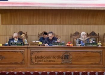 Rapat Paripurna Sampaikan 1 Raperda Usulan Pemkot dan 5 Raperda Inisiatif DPRD