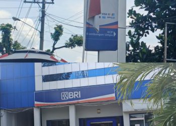 PELAYANAN “MANDUL”NASABAH KECEWA, BRI KCP BLAMBANGAN UMPU MOLORKAN JAM LAYANAN & KEHABISAN KARTU ATM