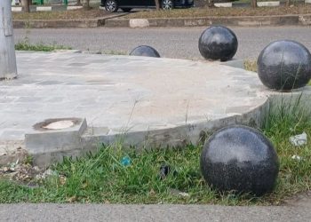 Bola Beton Berguguran di Taman Kota Bangko, Proyek Rp3 Miliar Jadi Sorotan Warga