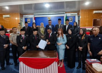 DPRD Empat Lawang Gelar Paripurna Bahas LKPJ Bupati 2025, Dipimpin Ketua DPRD Darli