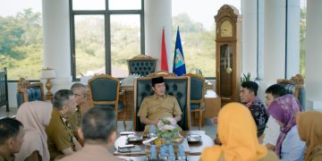 BUPATI DEDI IRAWAN TERIMA AUDIENSI BPJPH, DORONG PERCEPATAN SERTIFIKASI HALAL GRATIS BAGI UMKM PESISIR BARAT