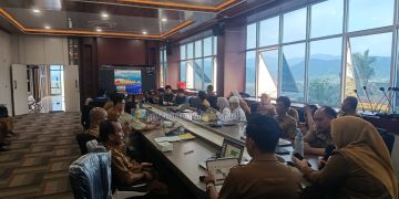 PEMKAB PESISIR BARAT OPTIMALKAN STRUKTUR RUANG MELALUI RAPAT KLINIK REVISI RTRW DI PROVINSI LAMPUNG