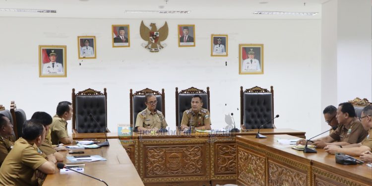 Pemerintah Kabupaten Pesissir Barat menggelar Rapat Retribusi Daerah Tahun 2026