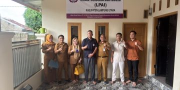 ‎Tim Kesbangpol Lampung Utara Kunjungan sekaligus verifikasi di Sekretariat LPAI Lampung Utara 