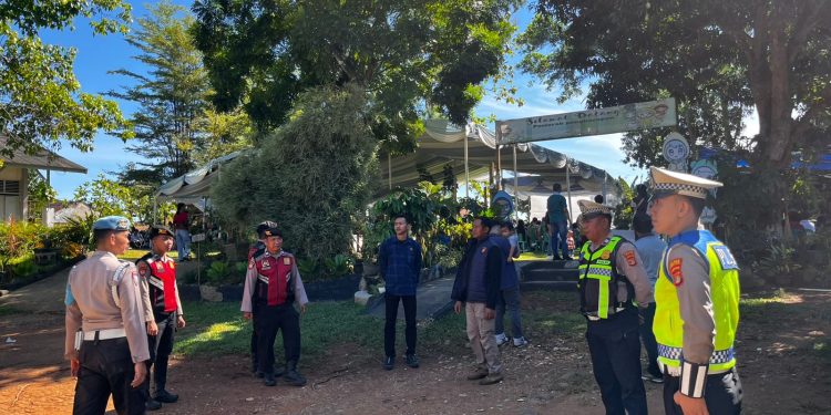 Polres Lampung Utara Amankan Kegiatan Penutupan Bulan Maria di Goa Maria Rumah Kita Kotabumi