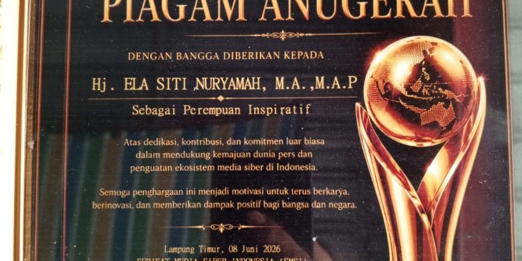Hj. Ela Siti Nuryamah Raih Anugerah Perempuan Inspiratif dari SMSI
