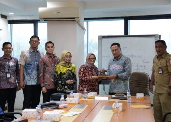 Bupati Ela Jemput Bola Program WEFSRID di Kemendagri 