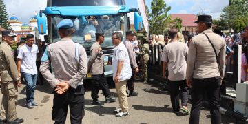 Polres Lampung Utara Amankan Kepulangan Jamaah Haji Kloter 15 JKG Tahun 1447 H/2026 M