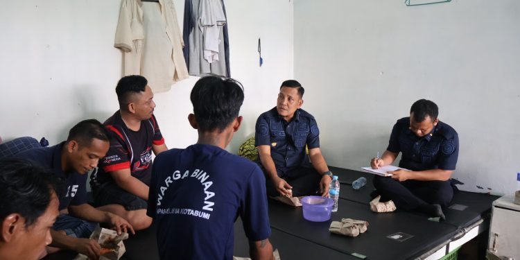 Jumat Berkah, Satu Meja Satu Hati: Lapas Kotabumi Dengarkan Suara Warga Binaan