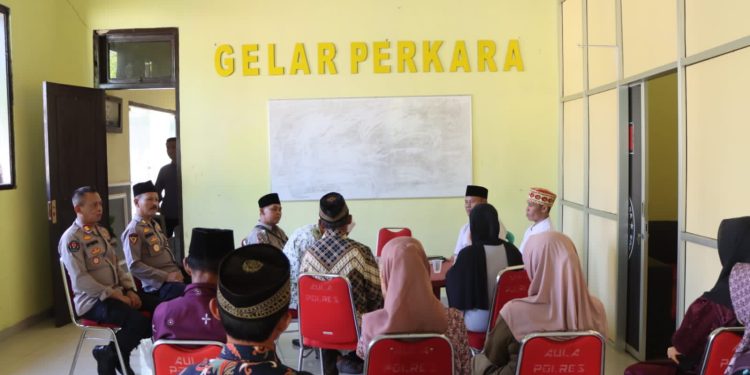 Tahanan Kasus Narkotika di Polres Tanggamus Resmi Menikahi Gadis 19 Tahun di Dalam Rutan