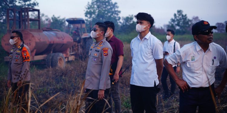 Si Jago Merah Mengamuk, Kapolres Tulang Bawang Turun Langsunh 50 Hektare Lahan Terbakar Berhasil Di Jinakan