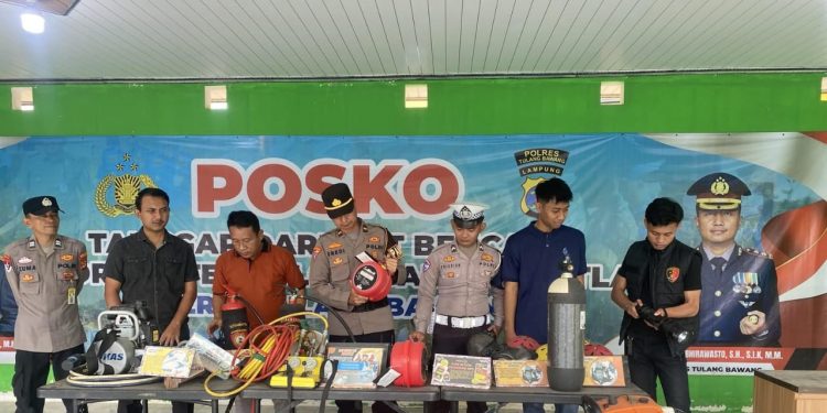 Siaga Hadapi Ancaman Bencana, Polres Tulang Bawang Aktifkan Piket On Call dan Cek Kesiapan Peralatan